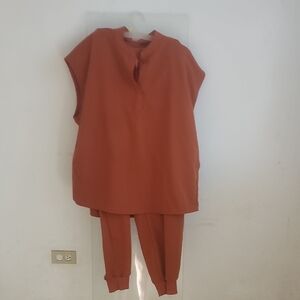 Figs Women's Terracotta Jogger Set Color Is Dirty Chai